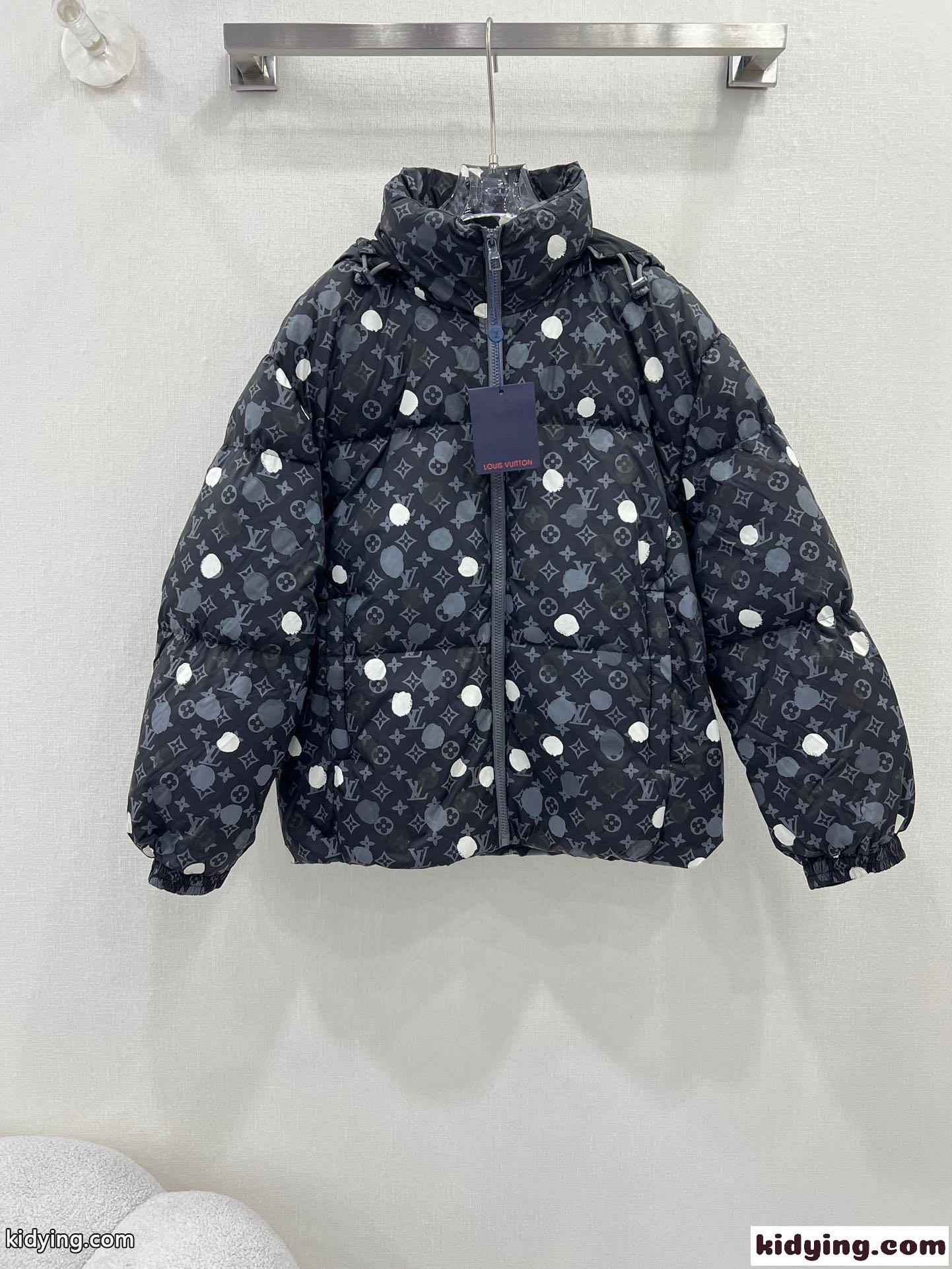 LV × YK モノグラム ダウンジャケット ルイヴィトン ダウンジャケット コピー ユニセックス-0