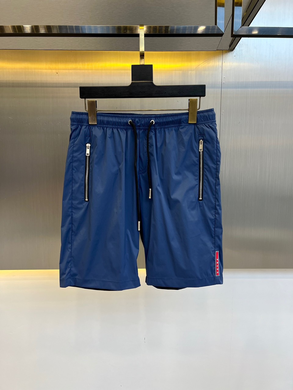 プラダ パンツ コピー シンプル カジュアル メンズ ショーツ ショートパンツ ブルー-1