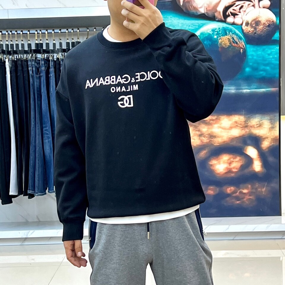 定番 ロゴ クルーネック スウェットシャツ ドルチェ&ガッバーナ Tシャツ コピー ブラック-2