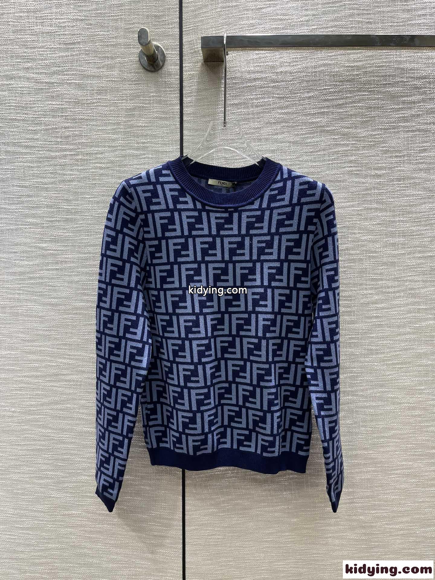 フェンディ セーター コピー 人気 FFジャガード 合わせやすい クルーネック-1