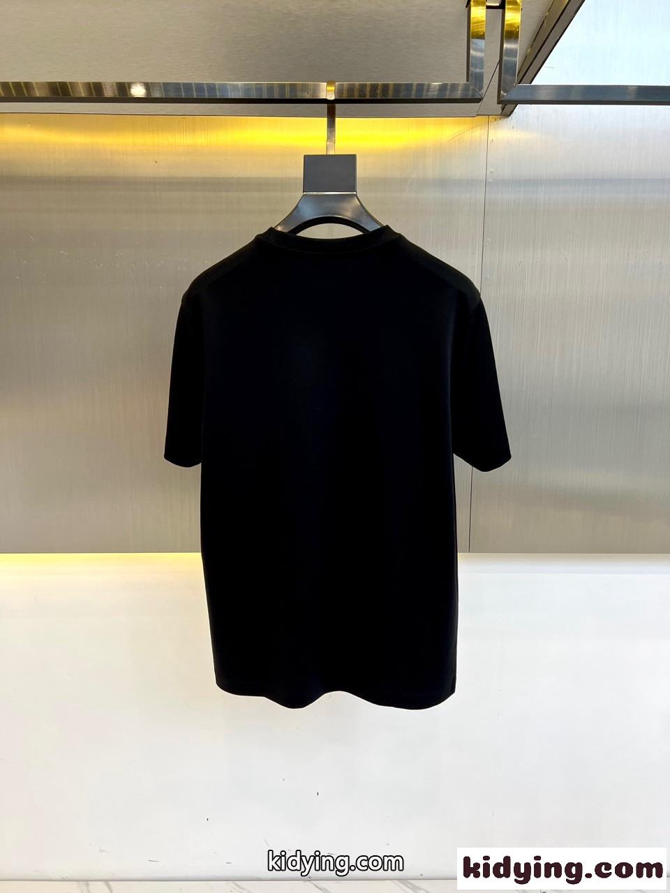 ラインストーン付き ロゴ 半袖Tシャツ ヴェルサーチェ Tシャツ コピー ブラック-4