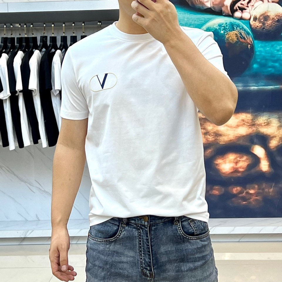 ヴァレンティノ Tシャツ コピー メンズ Vロゴ コットン 半袖Tシャツ ホワイト-1