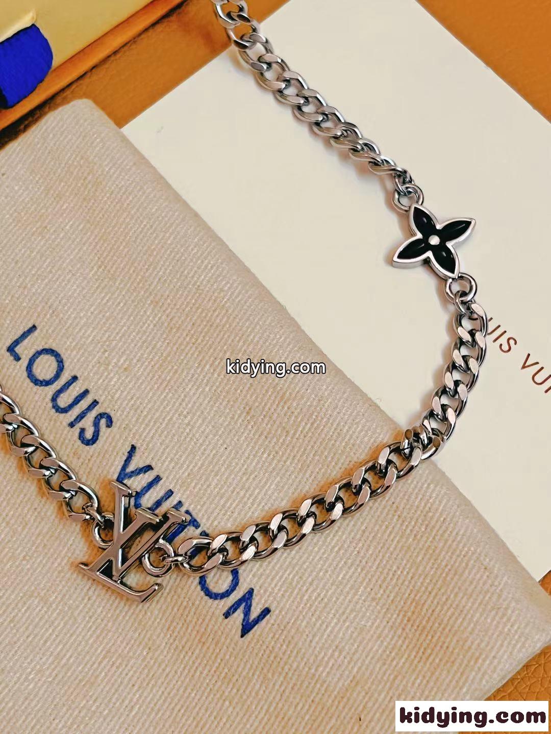 ネックレス LV スパイク チャーム ルイヴィトン ネックレス コピー メンズ-1