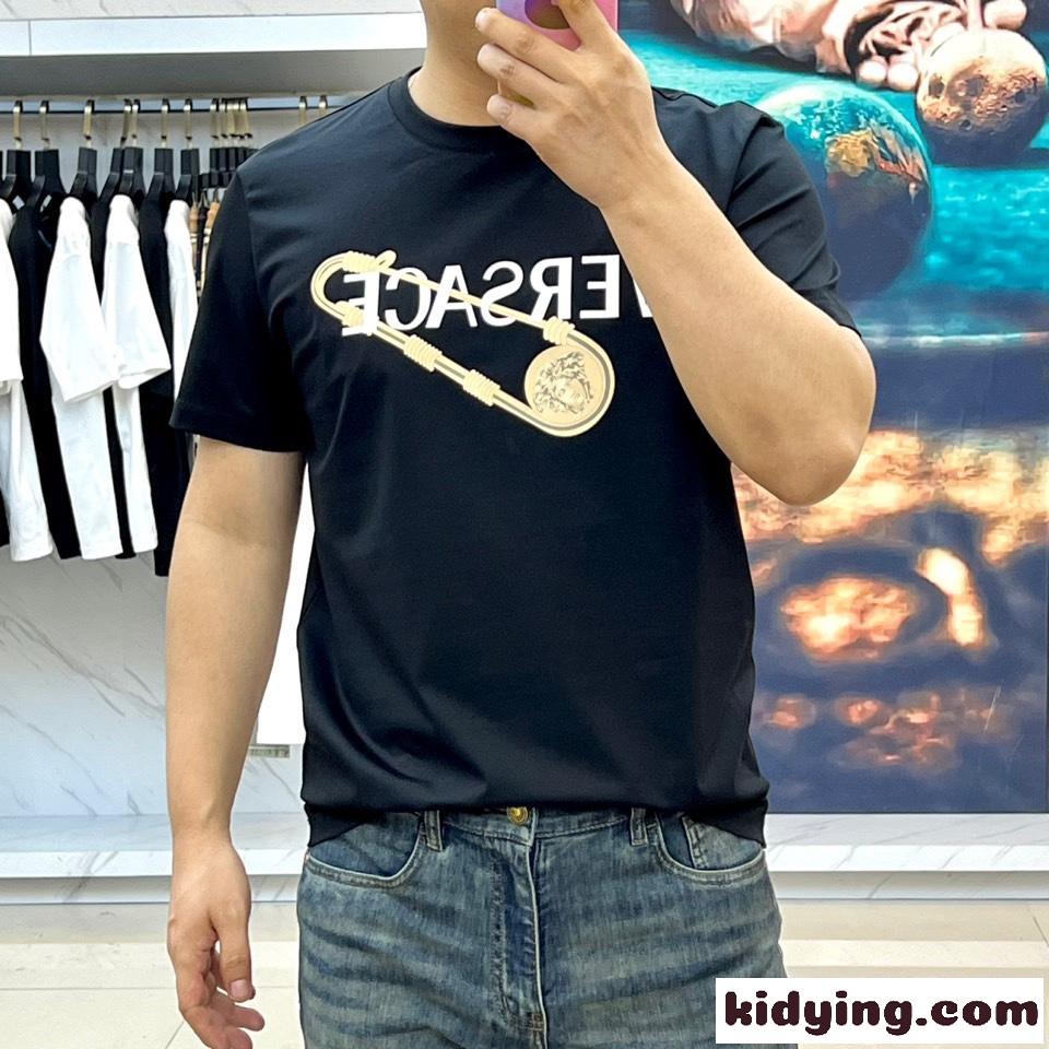 カジュアル ロゴ クルーネック 半袖Tシャツ ヴェルサーチェ Tシャツ 偽物 ブラック-2