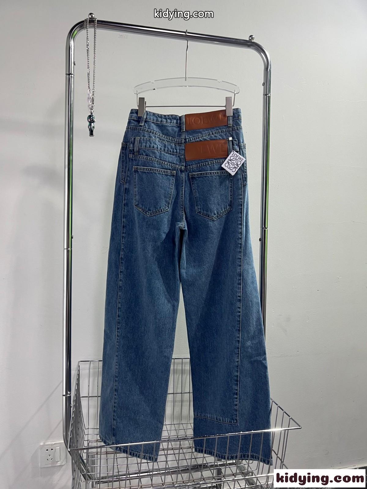 お洒落 ハイウエスト ゆったり 細見え ロエベ ジーンズ コピー レディース デニムパンツ-1