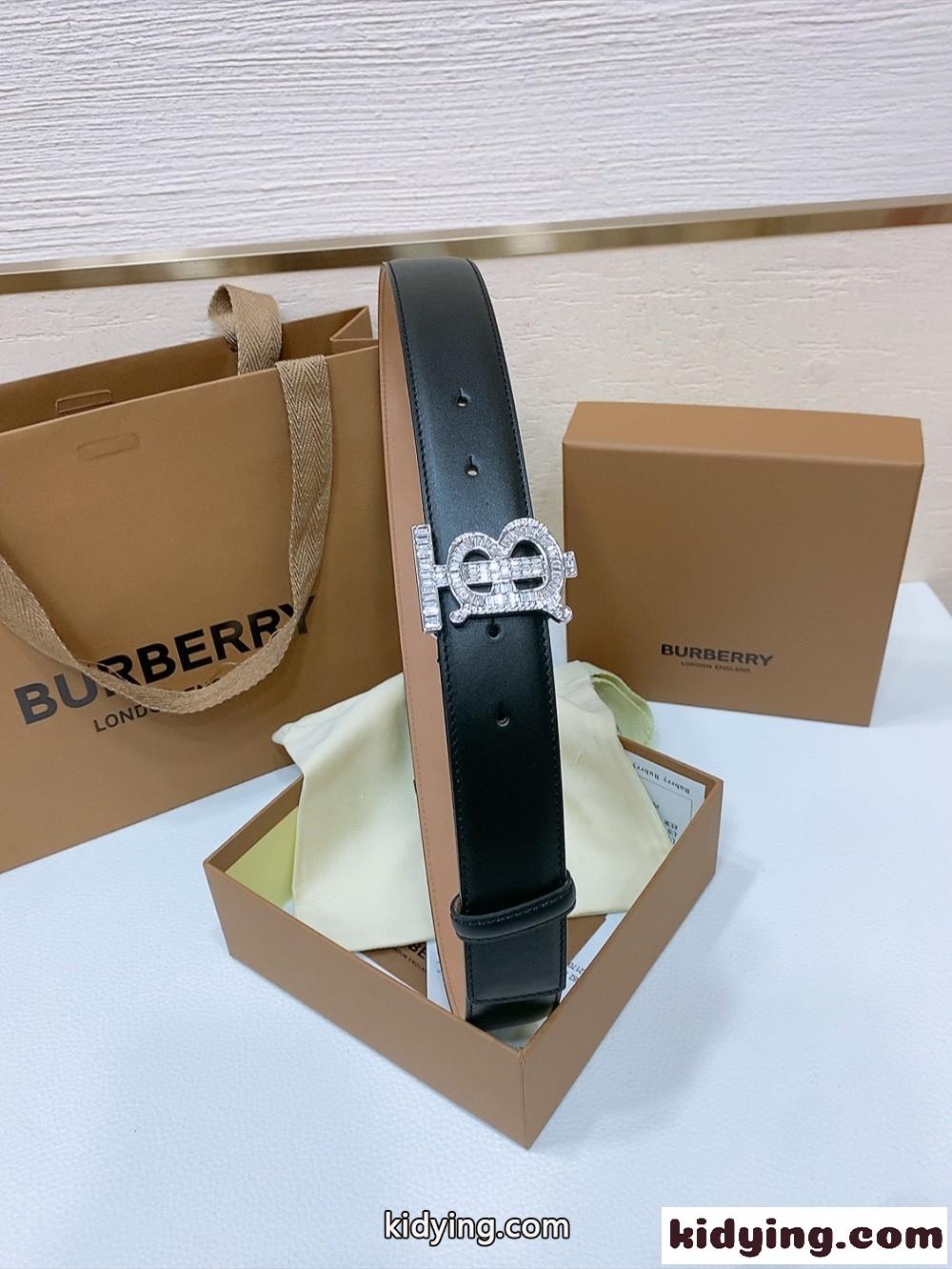 洗練された 上品 TBバックル 合わせやすい レザーベルト バーバリー ベルト コピー-4