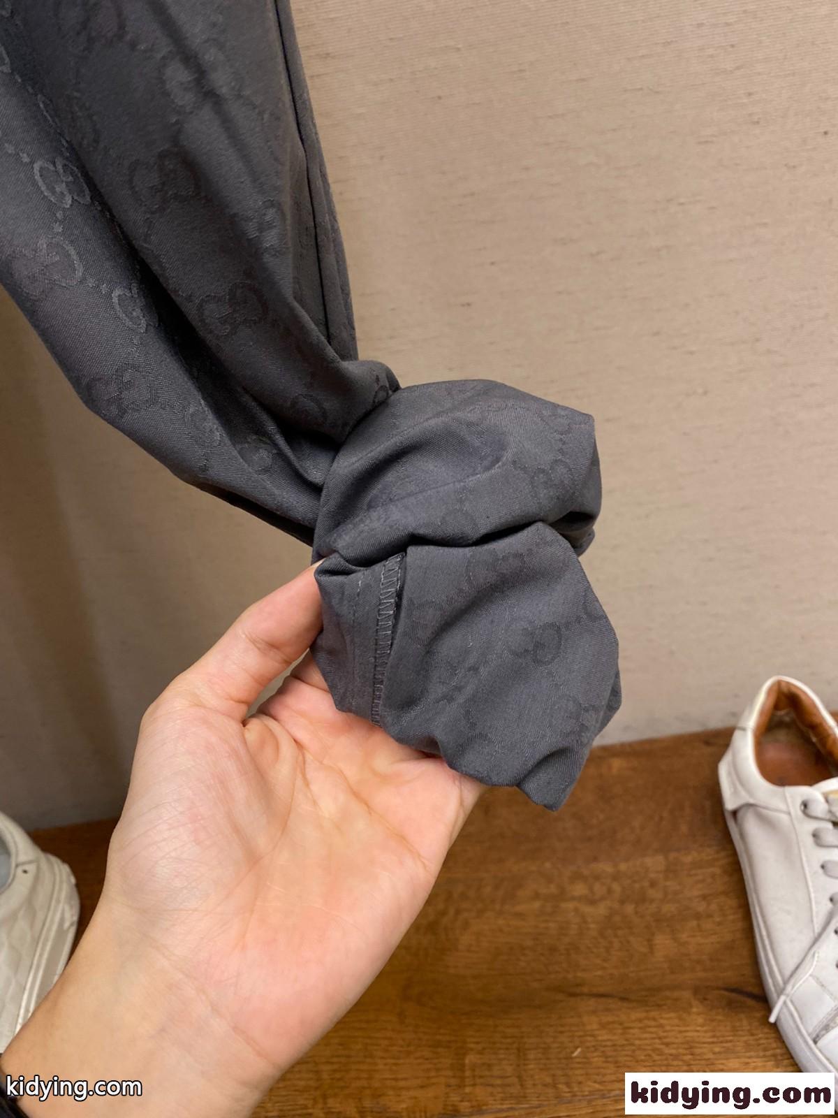 上品 カジュアル GG ナイロン ジョガーパンツ グッチ パンツ コピー ズボン-3