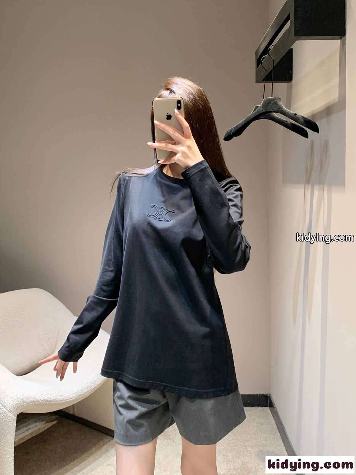 シンプル コットン 長袖Tシャツ セリーヌ Tシャツ コピー クルーネック ブラック-5