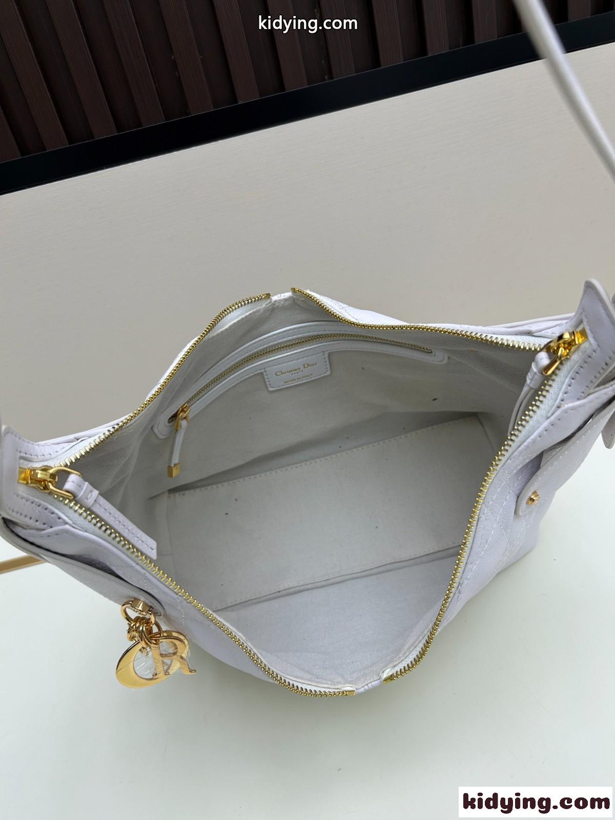 人気新作 Dior Voyage バッグ ミディアム スーパーコピー ホワイト-4