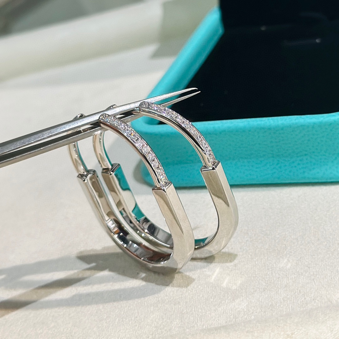 人気 ティファニー ロック ピアス コピー 18k ホワイトゴールド レディース-0