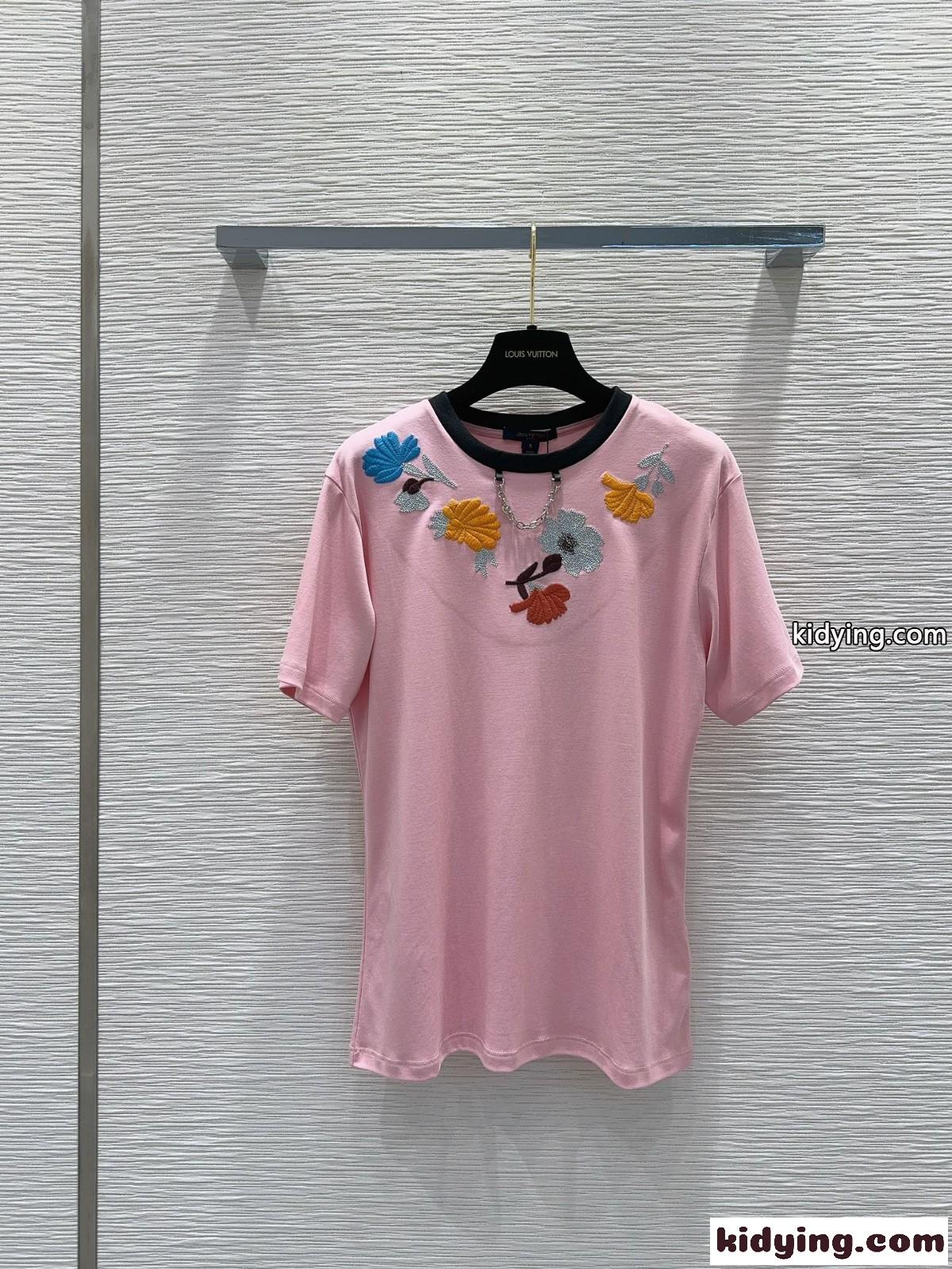 エンブロイダードカーネーションTシャツ ルイ・ヴィトン 半袖Tシャツ コピー ピンク-2