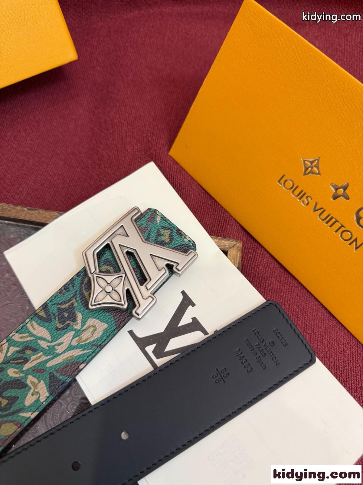 ベルト･LV フラワー カモフラージュ 40MM リバーシブル ルイ・ヴィトン スーパーコピー-1