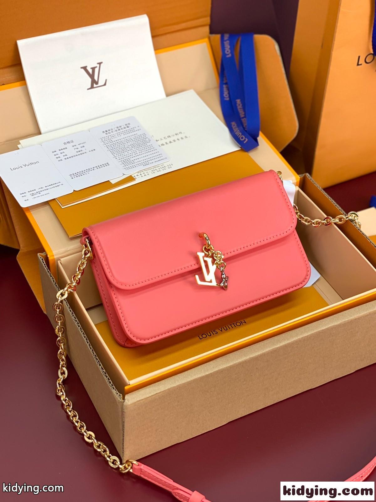 ウォレット オン チェーン・LV ブルーム ルイ・ヴィトン スーパーコピー M14564-0