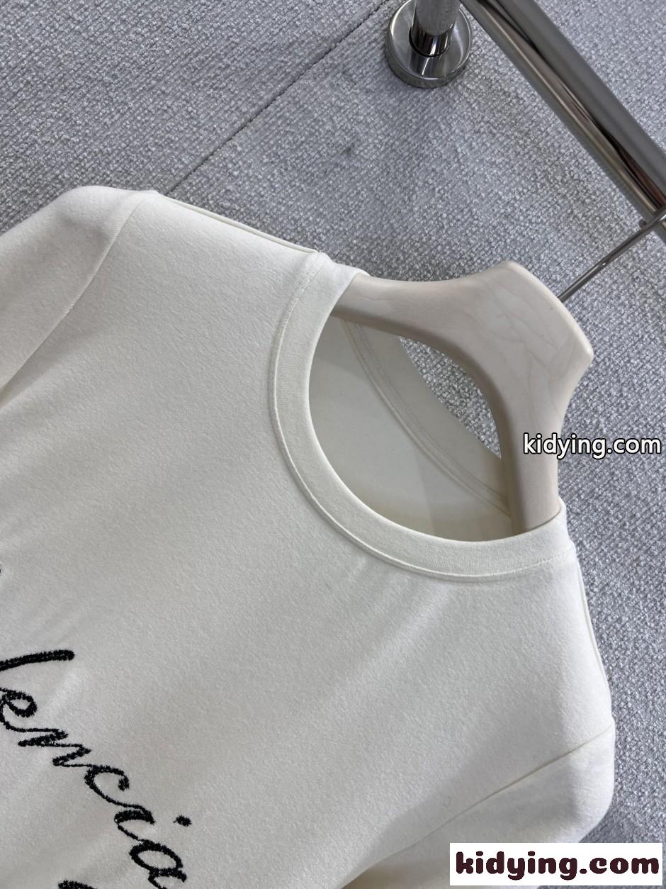 ロゴ刺繍 クルーネック 長袖Tシャツ バレンシアガ Tシャツ 偽物 ホワイト-1