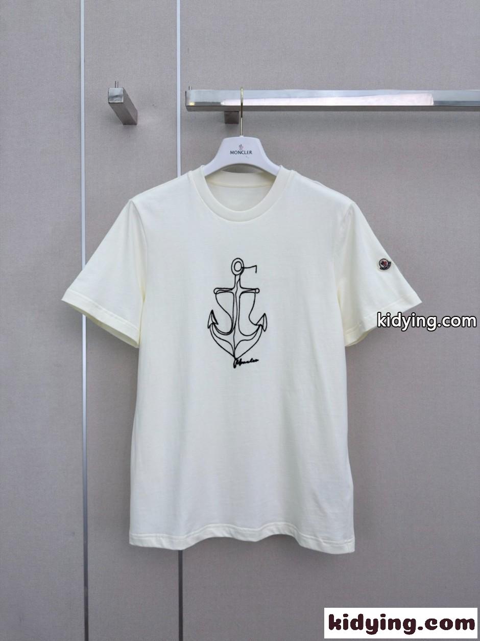 お洒落 アンカーモチーフ クルーネック半袖Tシャツ モンクレール Tシャツ 偽物 オフホワイト-1