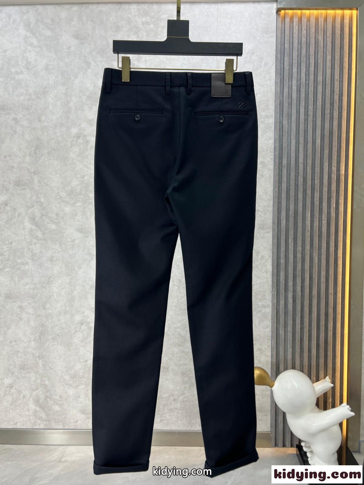 カジュアル ビジネス エルメネジルド・ゼニア スラックス コピー ノータック メンズ-1