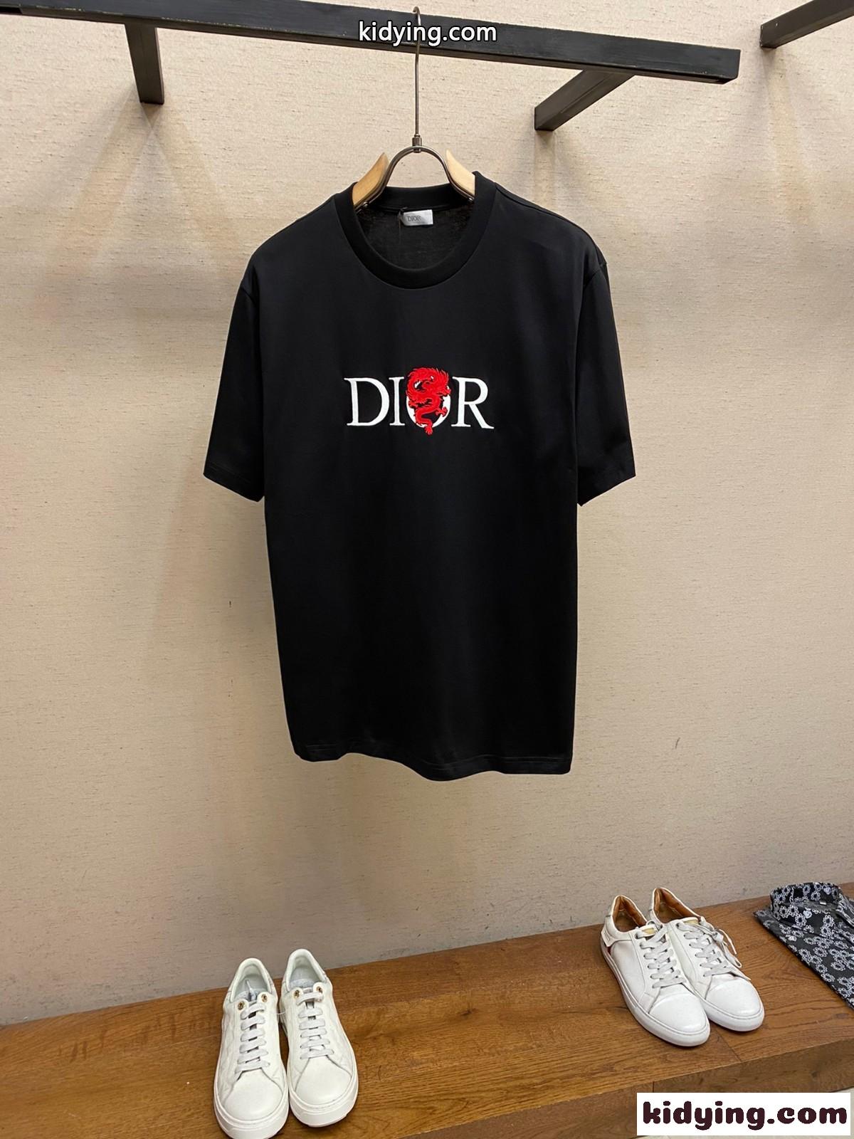 おしゃれ 人気 ロゴ入り クリスチャン・ディオール Tシャツ コピー 半袖Tシャツ ブラック-1