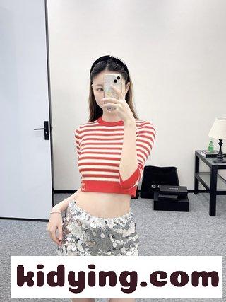 ウール リブ編み クロップド丈ニット トップス ヴァレンティノ セーター コピー-3