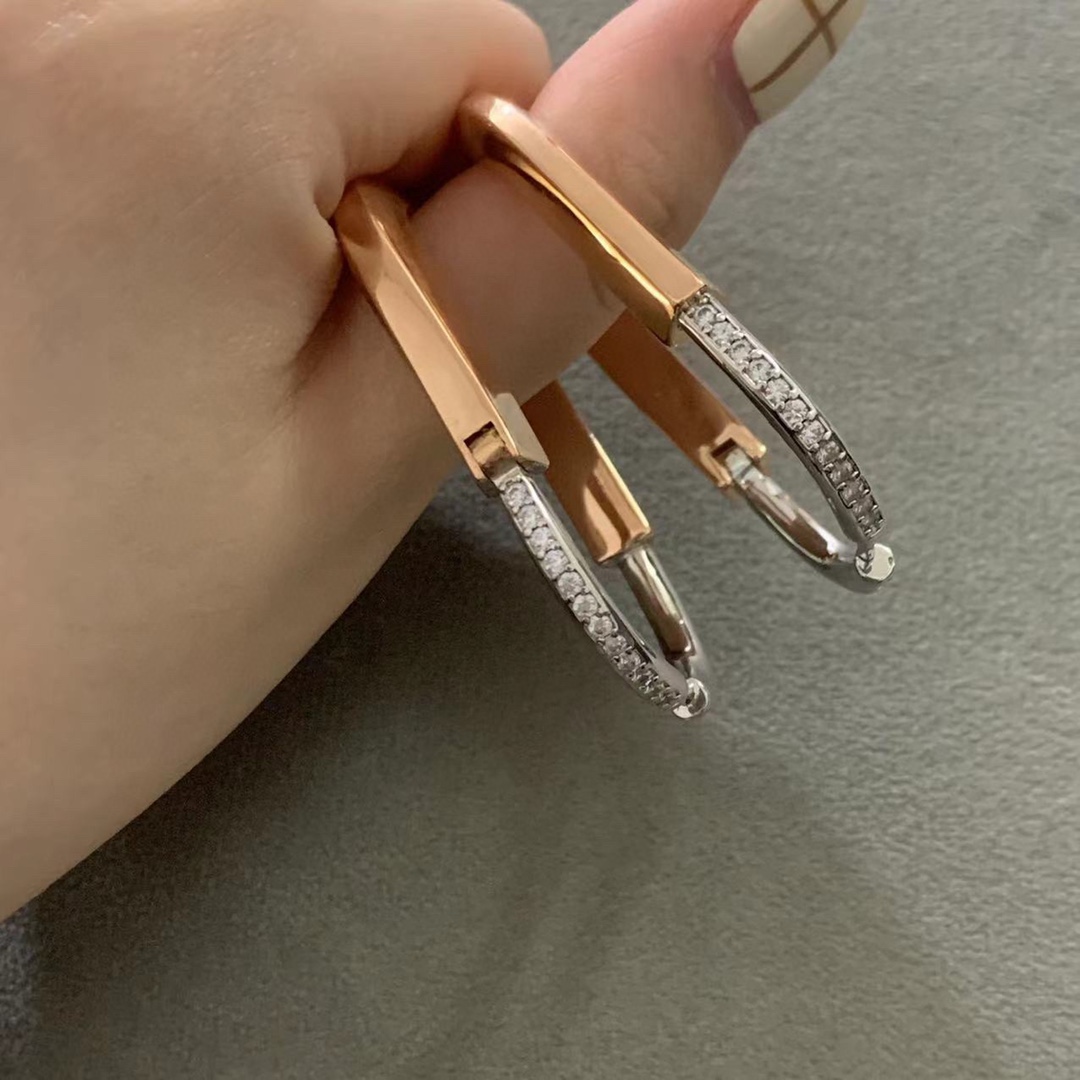 洗練された 人気 ティファニー ロック ピアス コピー 金メッキ アレルギー対応-2