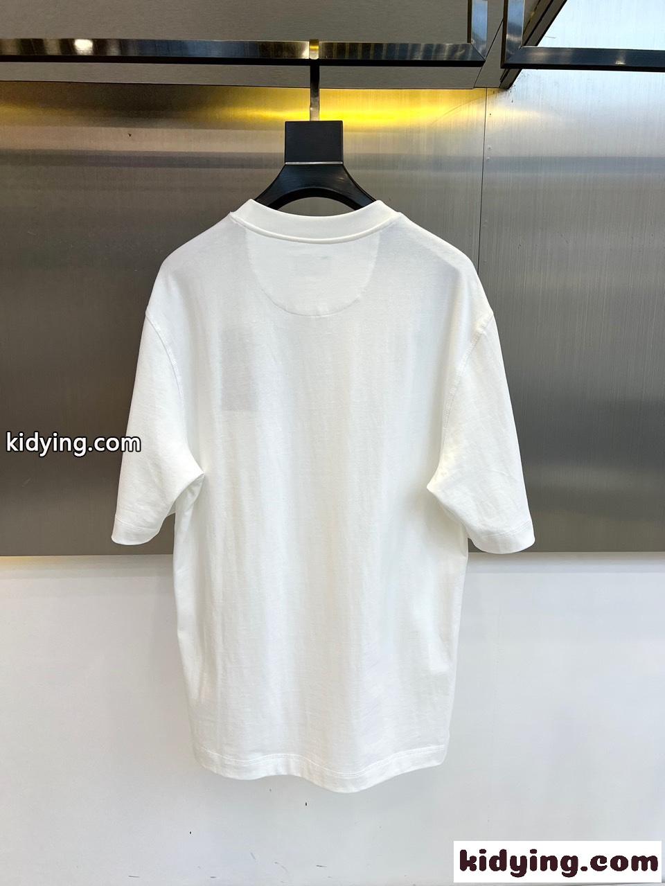 シンプル カジュアル リラックス Tシャツ フェンディ 半袖Tシャツ コピー ホワイト-3