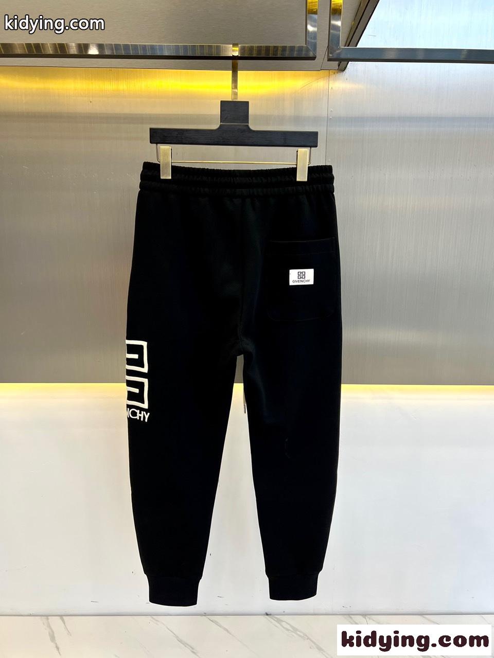 ジバンシィ パンツ コピー 定番 カジュアル メンズ スウェットパンツ ブラック-4