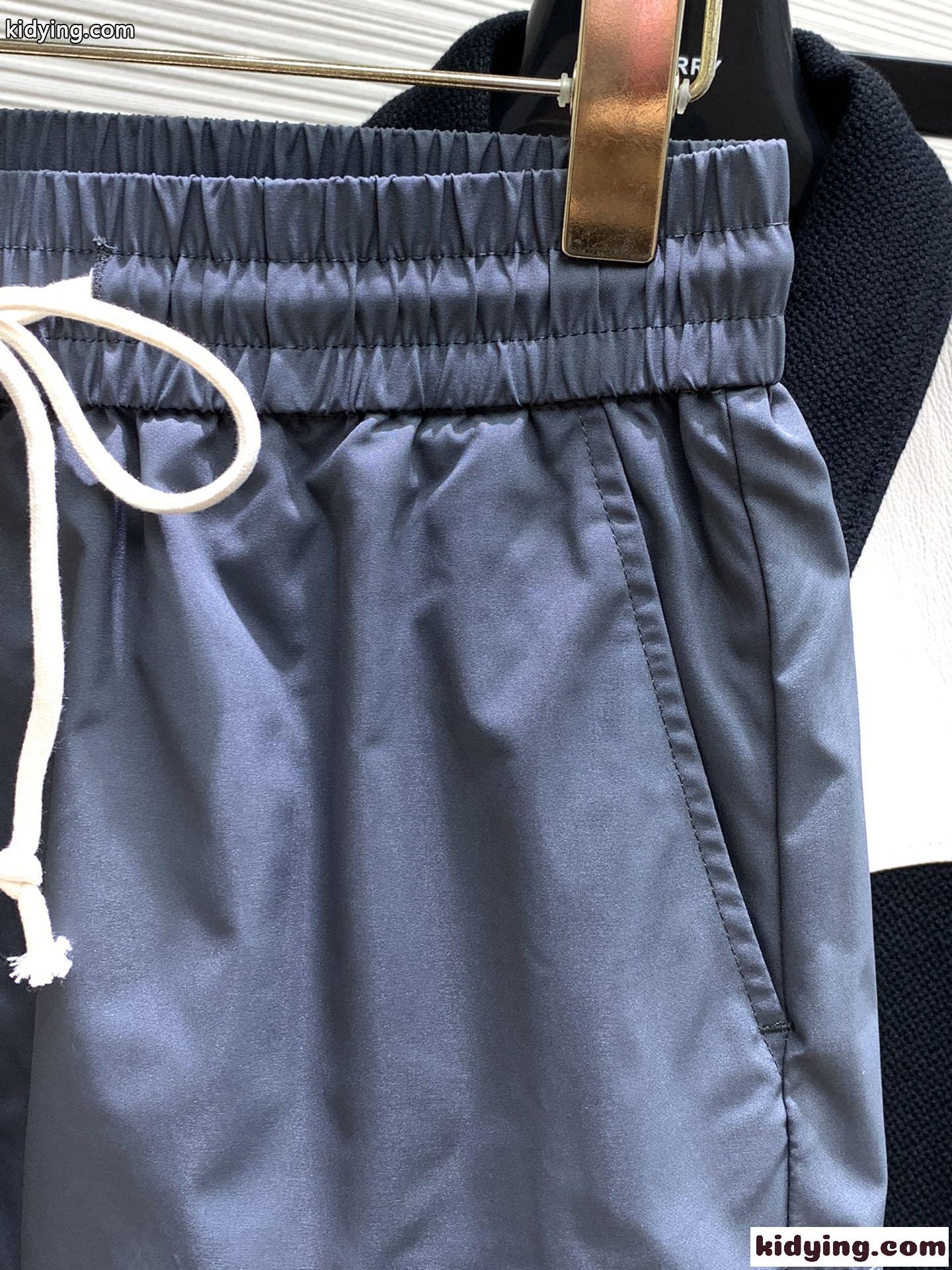 定番 快適 合わせやすい かっこいい バレンシアガ パンツ コピー ロゴ メンズ ショートパンツ-2