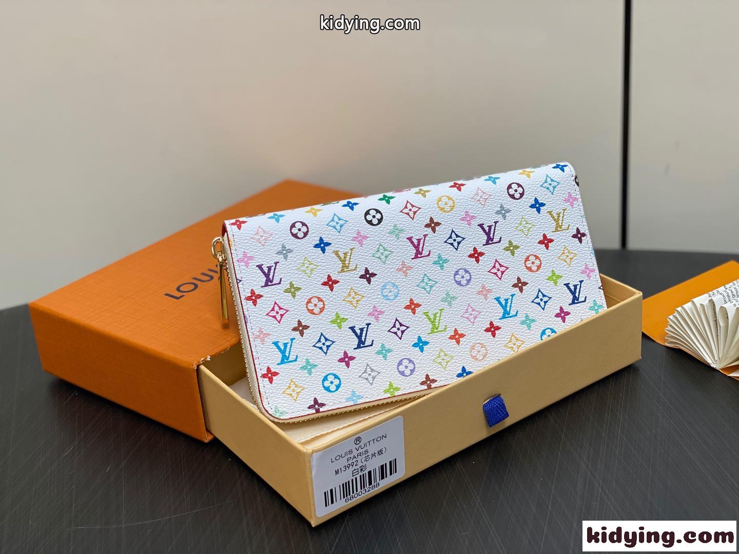 M13922 日本限定 LV × TM ジッピー･ウォレット ルイヴィトン 財布 スーパーコピー ホワイト-0