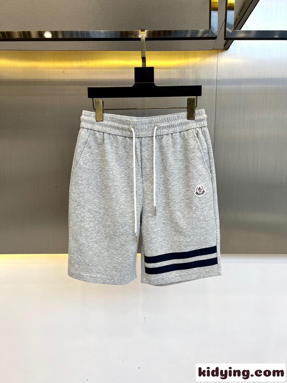 カジュアル 合わせやすい ショートパンツ モンクレール パンツ コピー グレー-0