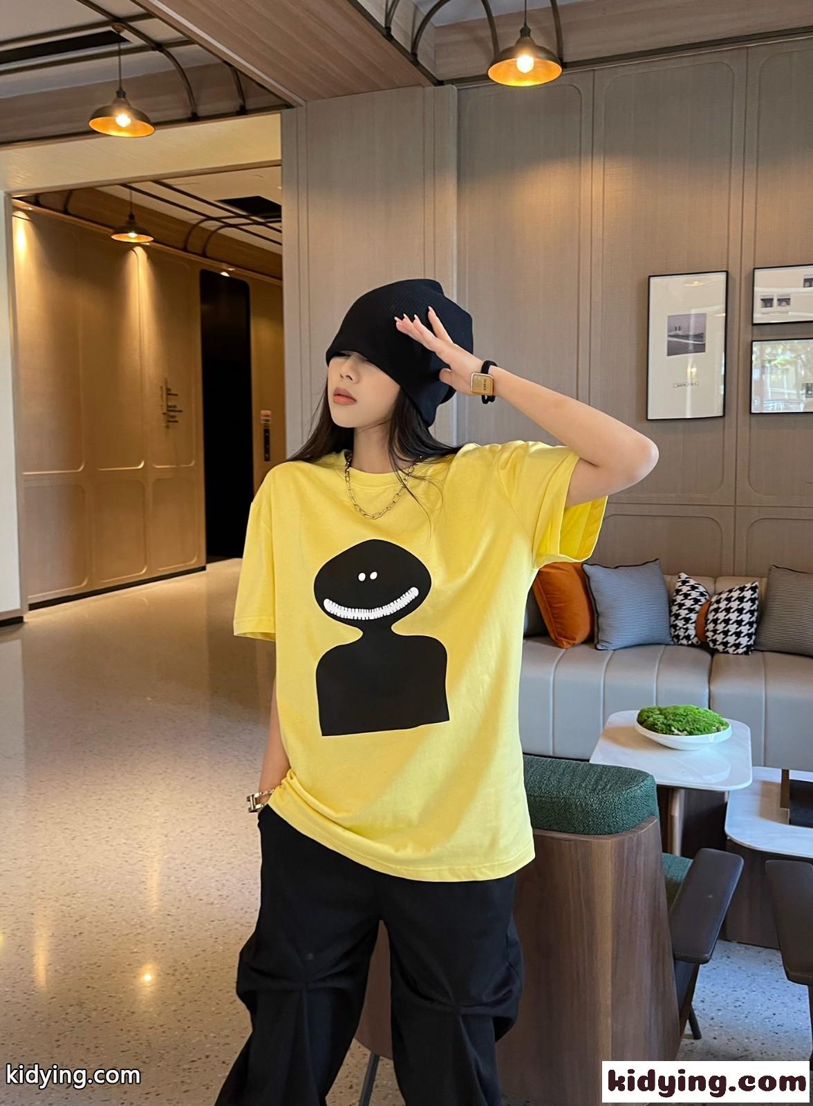 春夏 新作 プリント おしゃれ ゆったり カジュアル セリーヌ tシャツ コピー 半袖 コットン 快適 クルーネック-0