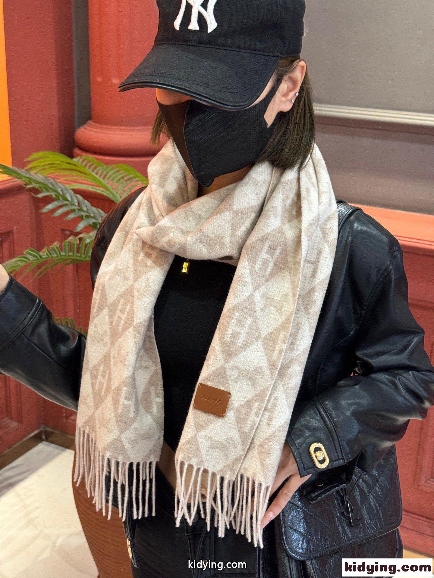 上品 エレガント エルメス スカーフ コピー カシミヤマフラー ユニセックス-1