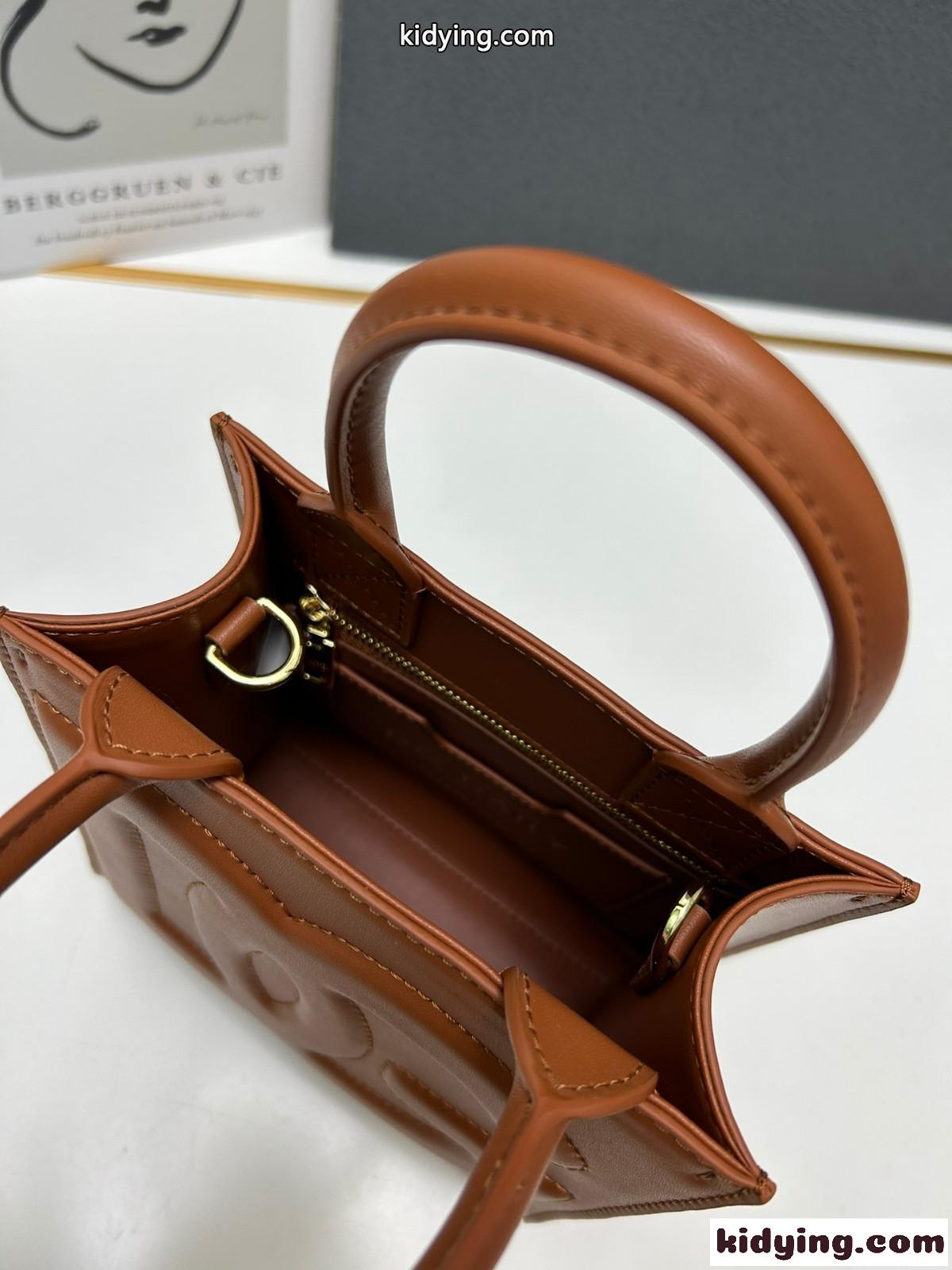 DG DAILY ショッピングバッグ ミニ ドルチェ&ガッバーナ バッグ スーパーコピー ブラウン-4