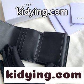 セリーヌ 財布 三つ折り コピー Celine セリーヌのコーナーは3割引で コーナーの頭には手のひら牛皮がついています-2