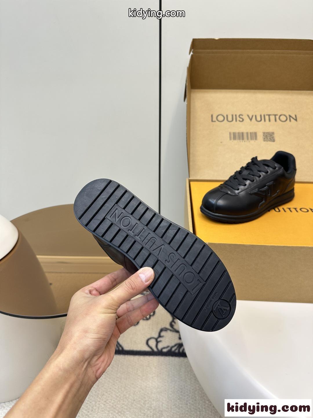 新作 LV バターソフト スニーカー ルイ・ヴィトン スーパーコピー ブラック-2