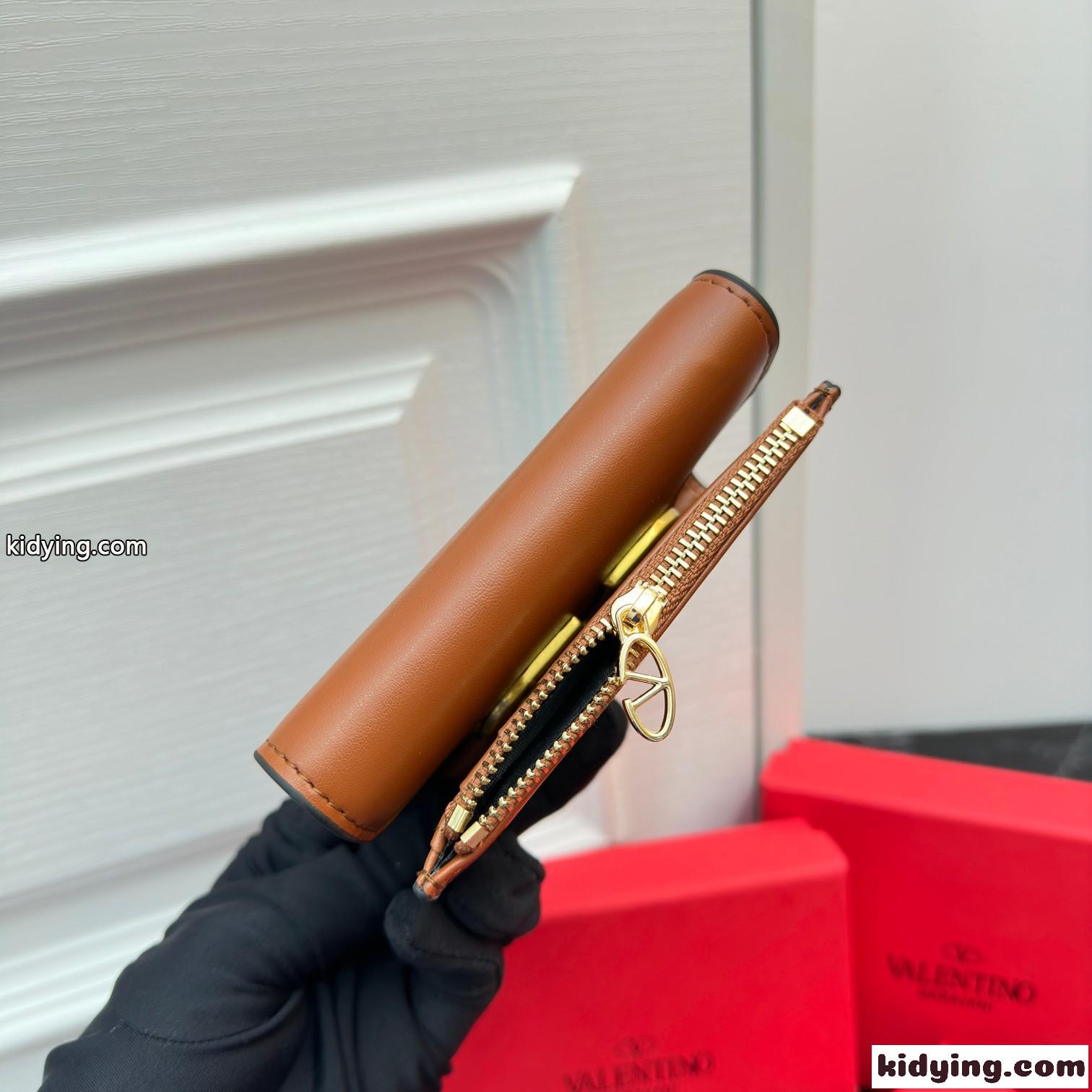 ロコ カーフスキン スモール ウォレット ヴァレンティノ 財布 コピー ブラウン-3