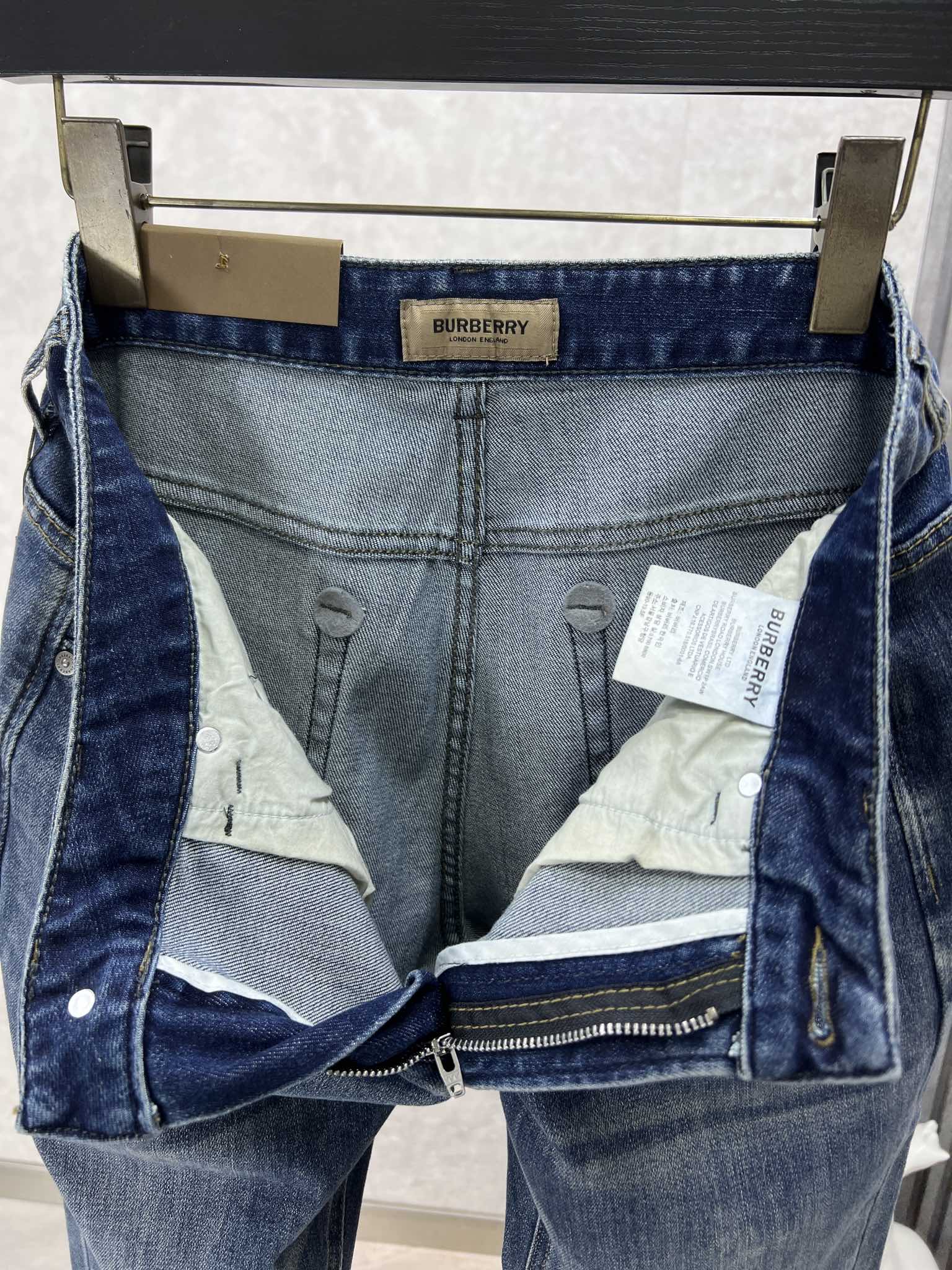 メンズ ストレッチ デニムパンツ バーバリー パンツ コピー ジーンズ-3
