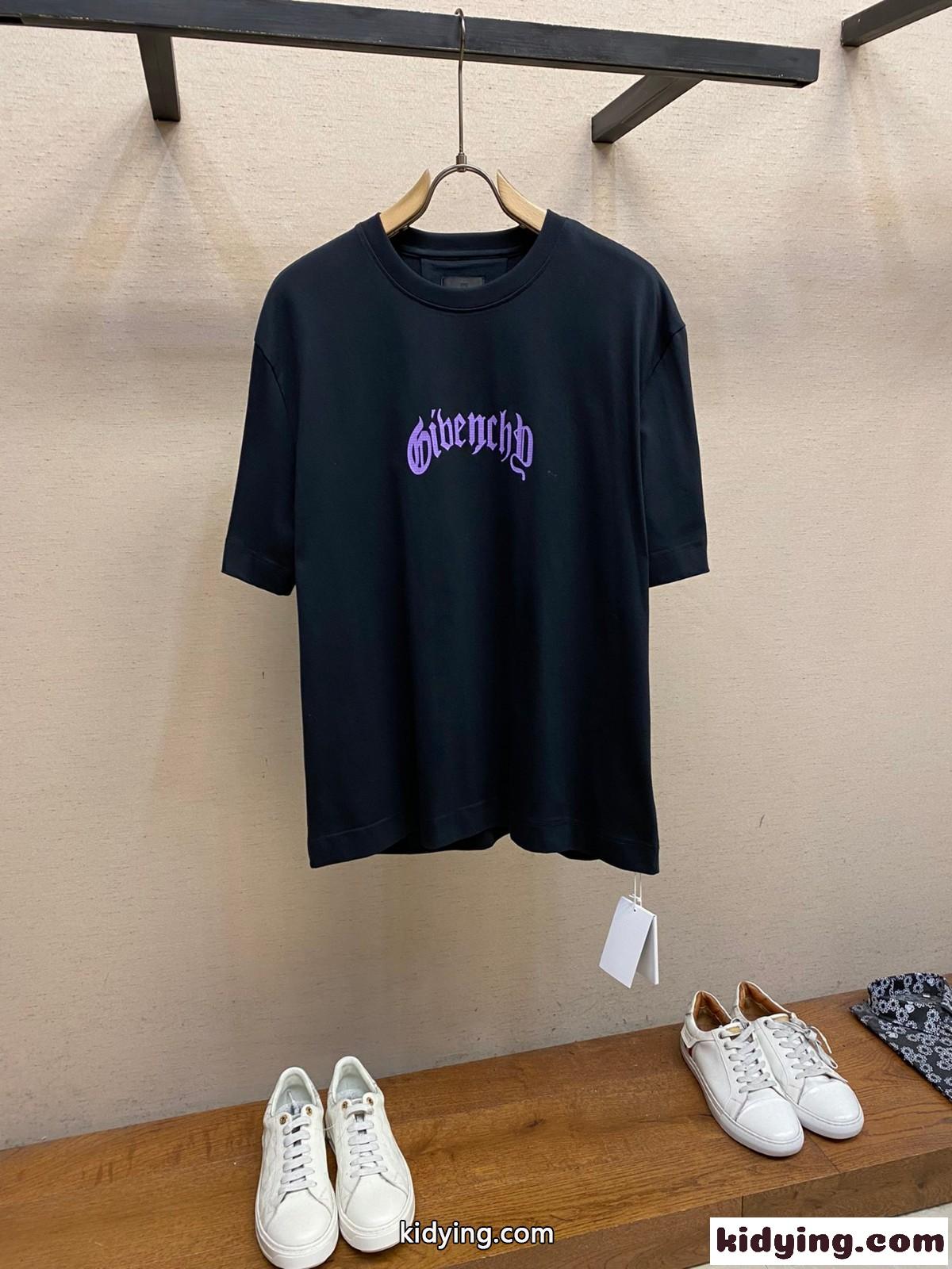 ジバンシィ Tシャツ 偽物 着心地いい コットン クルーネック 半袖Tシャツ-1