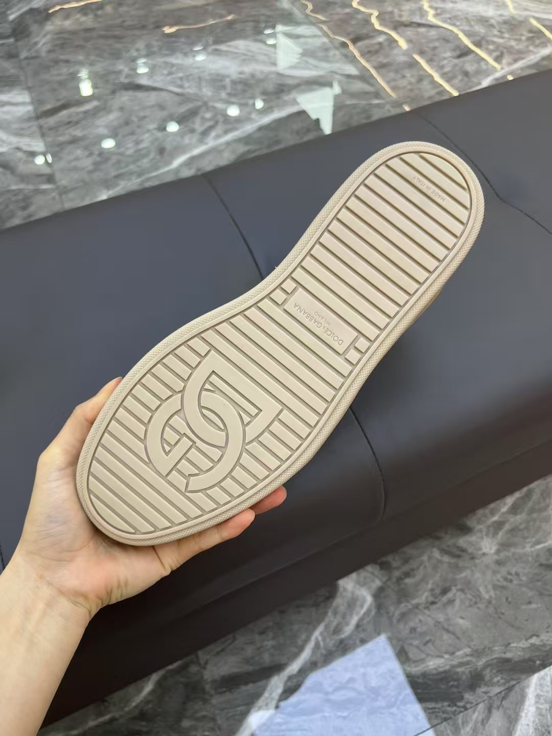 新作 洗練された D&G サントロペ レザー スニーカー ドルチェ&ガッバーナ コピー ベージュ-2
