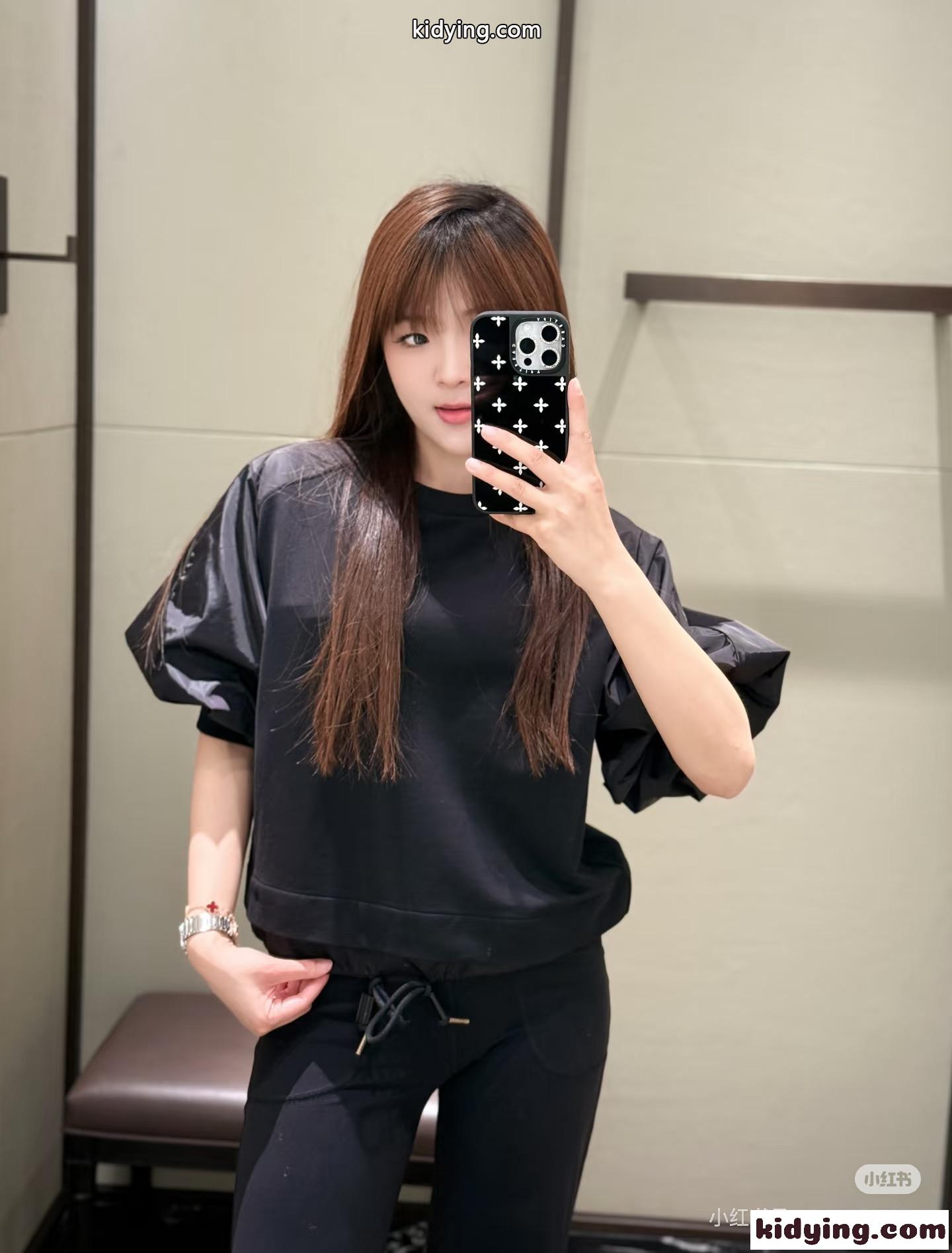 カジュアル お洒落 切り替え モンクレール Tシャツ スーパーコピー 半袖Tシャツ ブラック-5