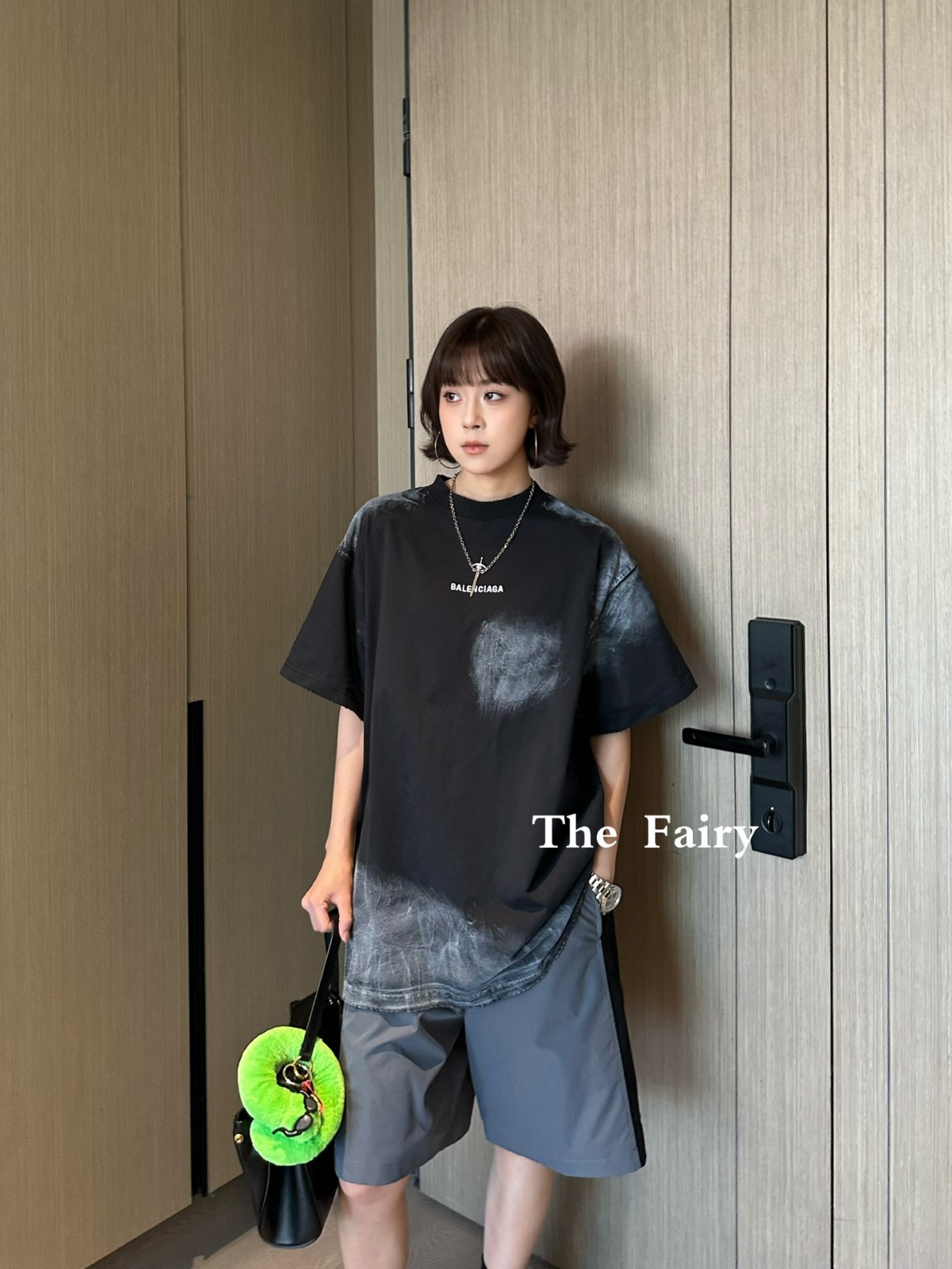カジュアル ロゴ入り オーバーサイズTシャツ バレンシアガ Tシャツ コピー-4