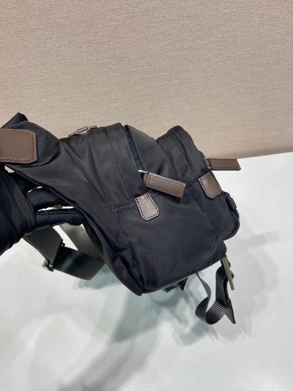プラダ スピードロック Re-Nylon レザー ショルダーバッグ スーパーコピー 2VH201 ブラック-3