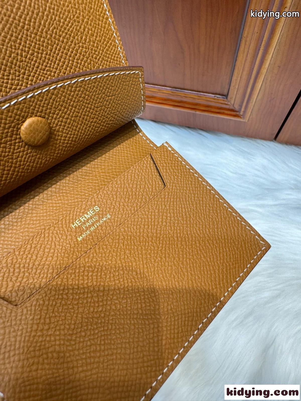 定番で大人気！コンパクト 二つ折り財布 エルメス ベアン ミニ財布 コピー ブラウン-3