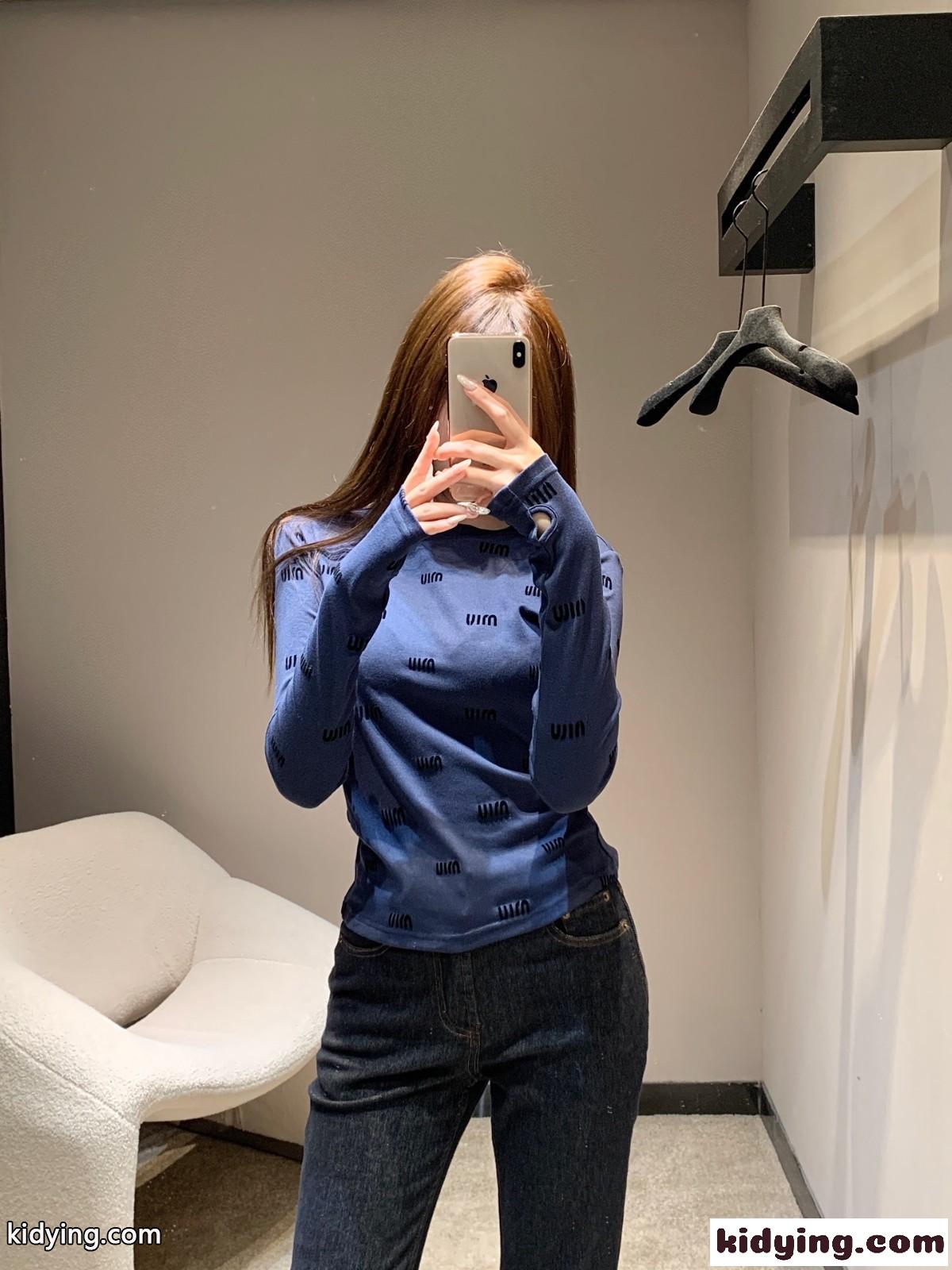MIU MIU ロゴ総柄 ロングスリーブトップス ミュウミュウ Tシャツ 偽物 ブルー-5