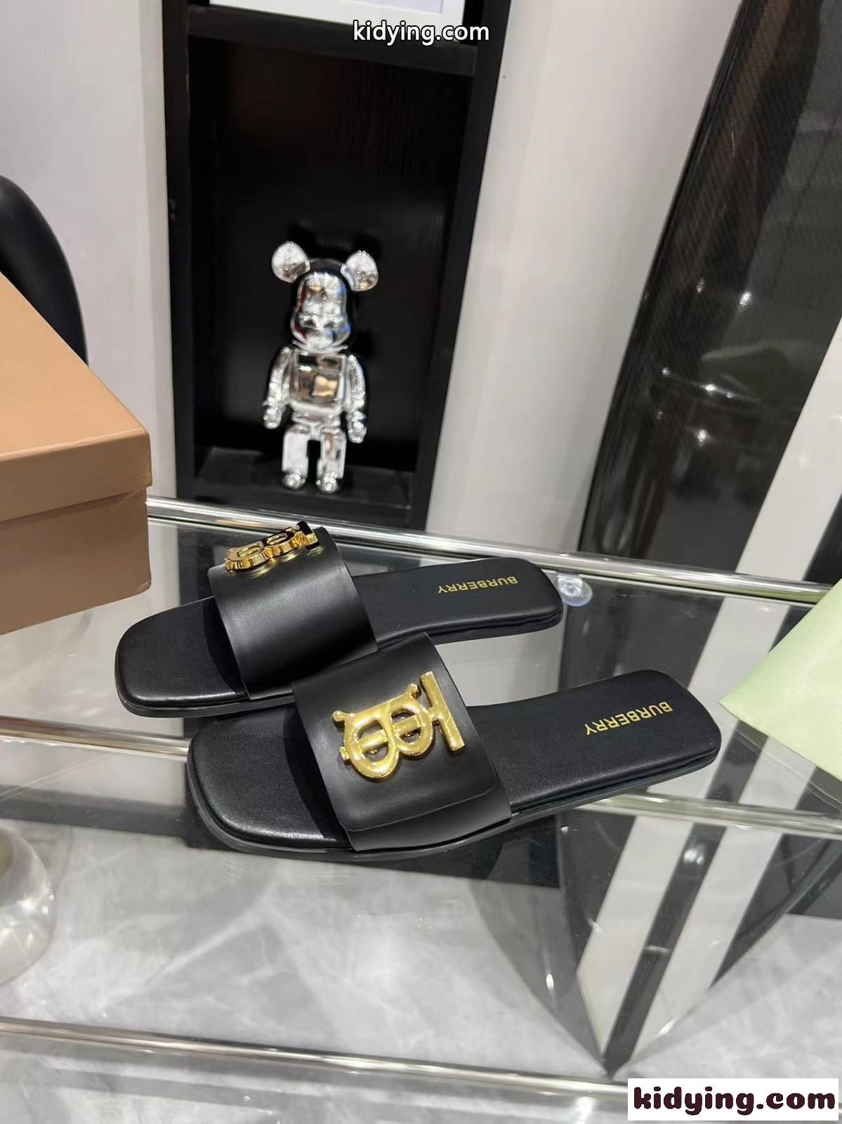 バーバリー サンダル コピー モノグラムモチーフ レザースライド フラットシューズ-1