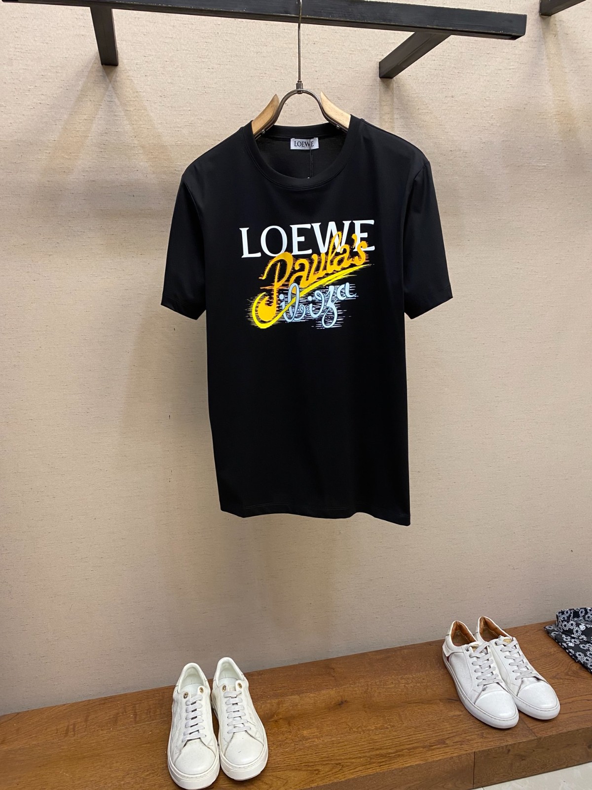 お洒落 クルーネック 半袖Tシャツ ロエベ Tシャツ 偽物 コットン ブラック-1