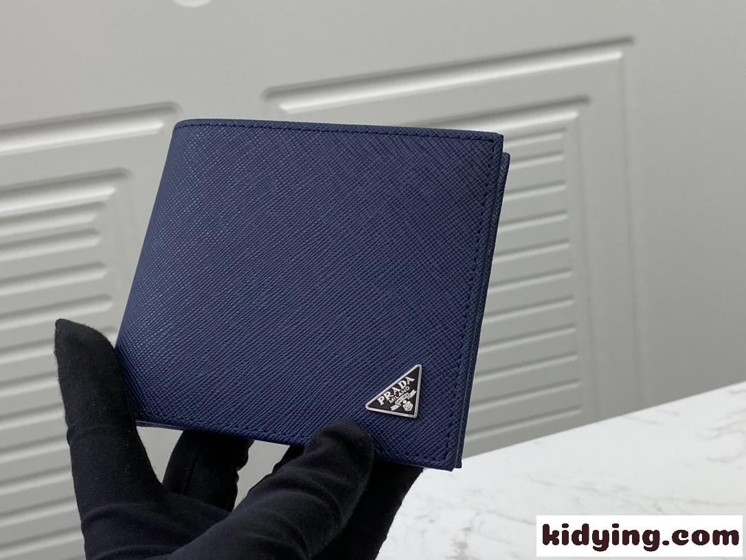 上品 シンプル コンパクト メンズ プラダ 財布 コピー 二つ折り財布カード入れ 薄型-1