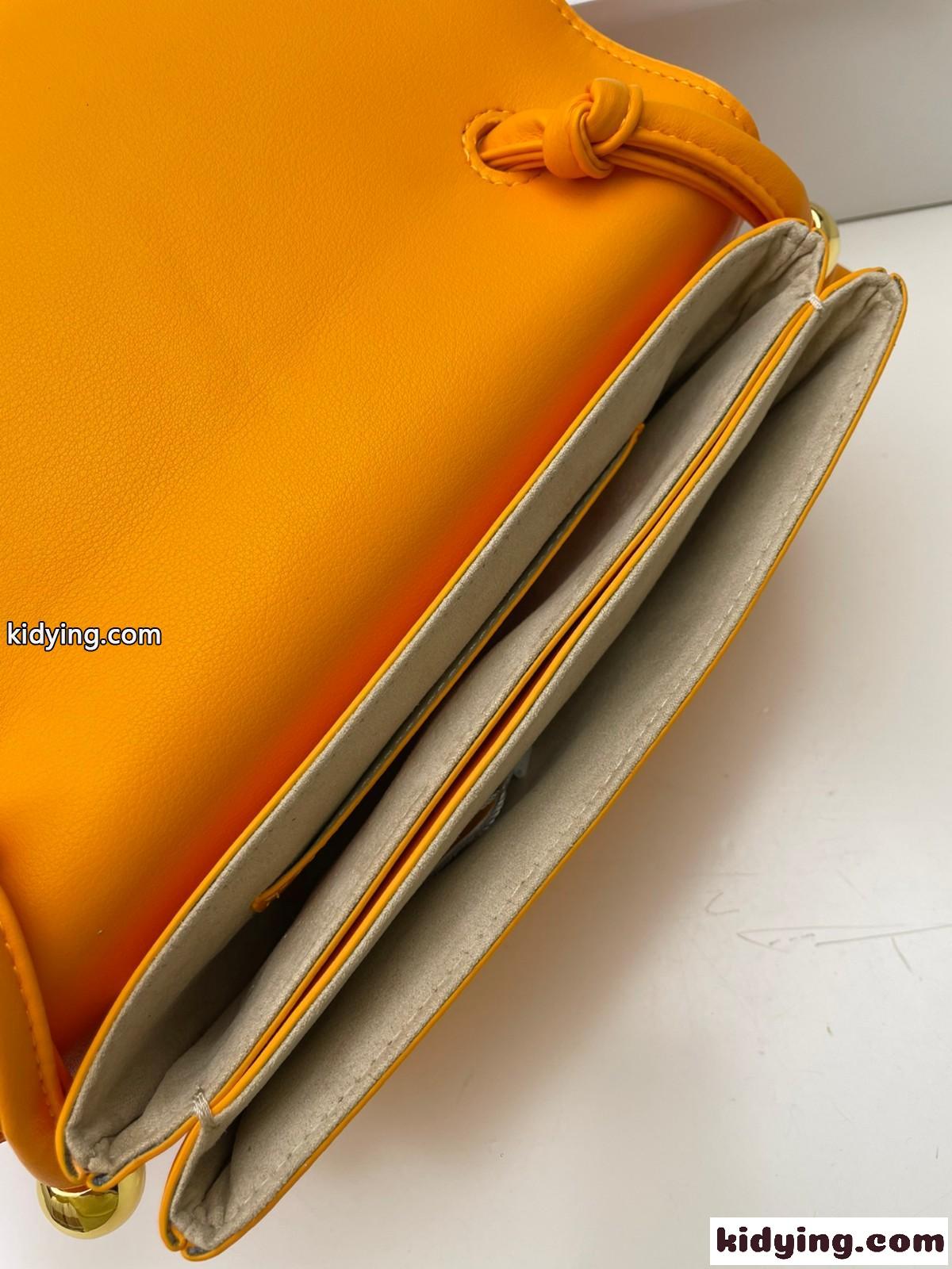 ボッテガ・ヴェネタ バッグ コピー 23SS Trio Pouch トリオ ポーチ ストラップ バッグ-5