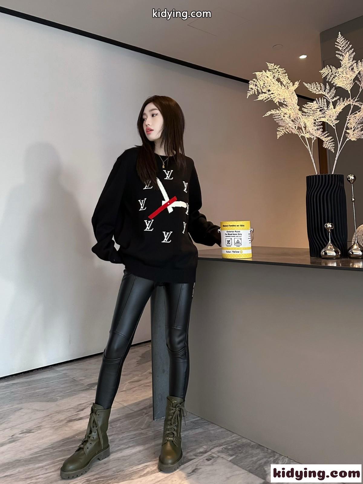 ユニセックス 人気 新作 ニット ルイ・ヴィトン セーター コピー プルオーバー クルーネック-3