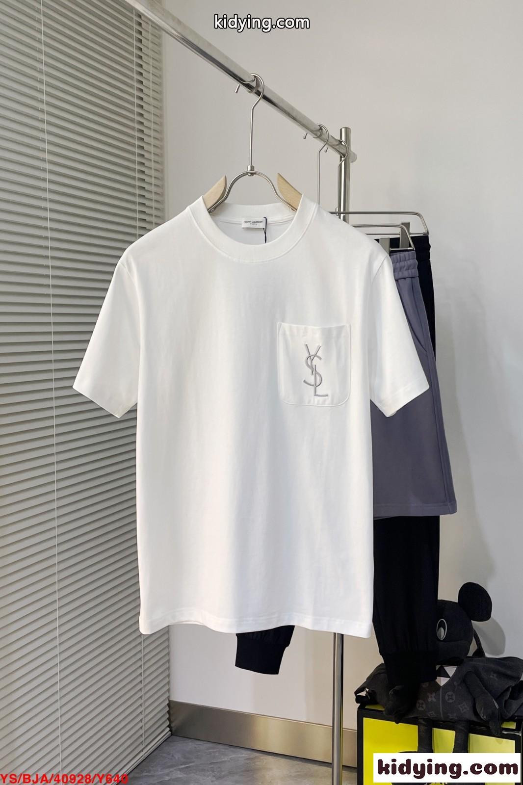 洗練された ミニマル クルーネック ロゴ 刺繍 イヴ・サンローラン Tシャツ コピー 半袖 トップス-1