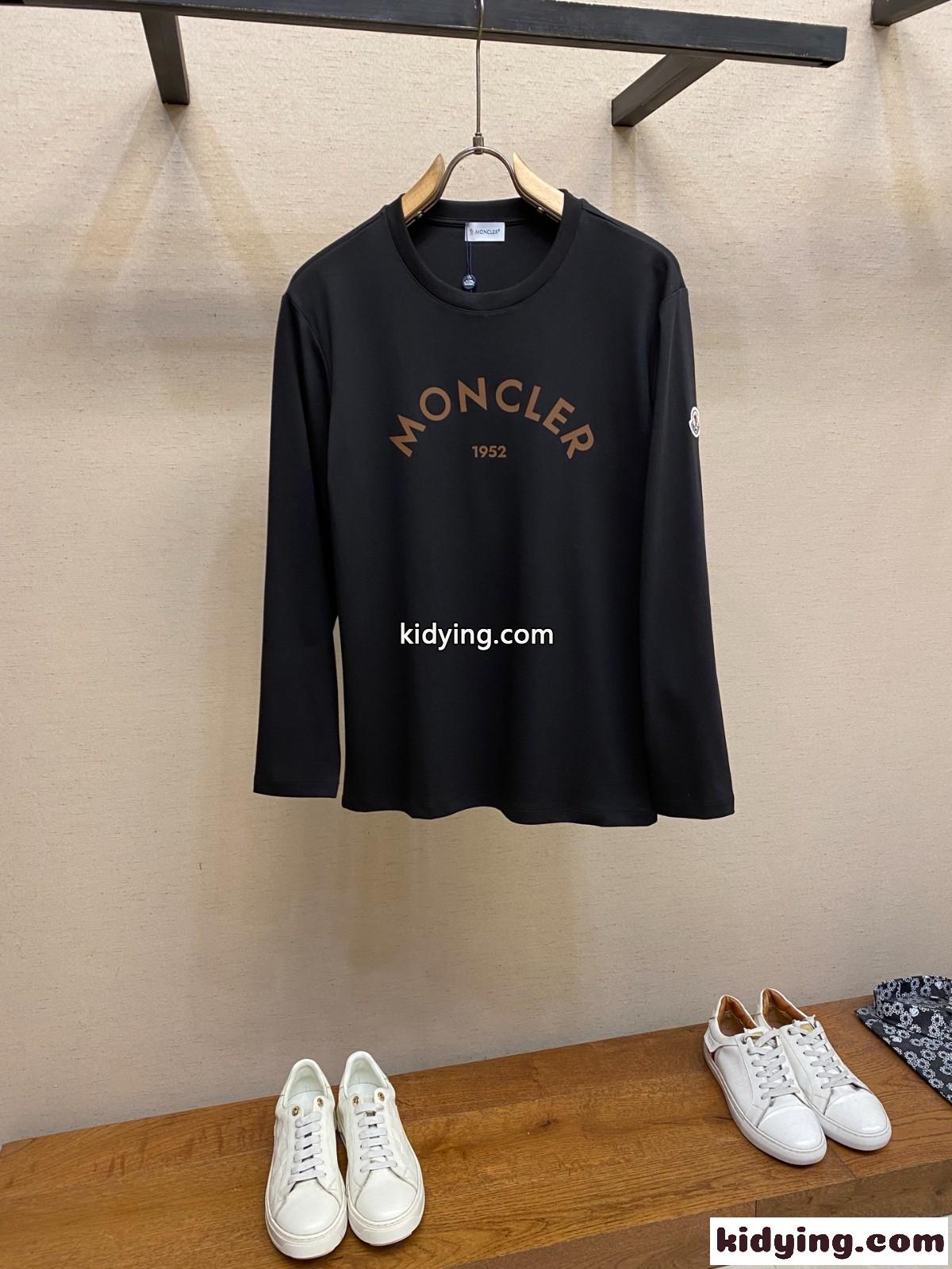 シンプル ロゴ入り クルーネック 長袖Tシャツ モンクレール Tシャツ 偽物 トップス-2