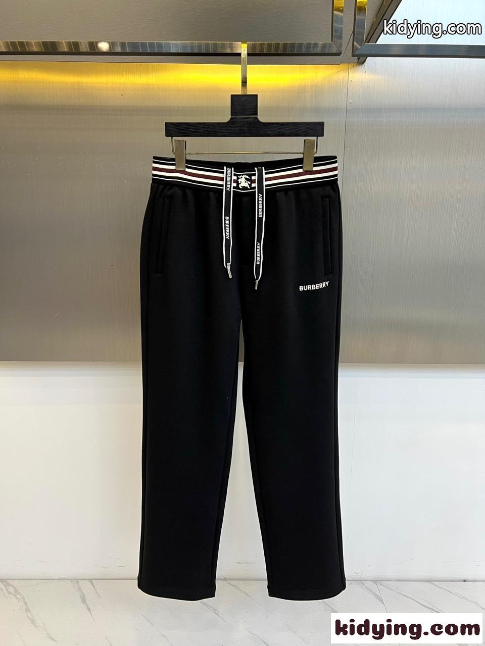 カジュアル おしゃれ 秋冬 バーバリー パンツ 偽物 スウェットパンツ ブラック-1